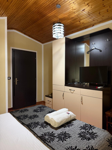 Bedroom 3, Hotel Fantazia, Shkodrës