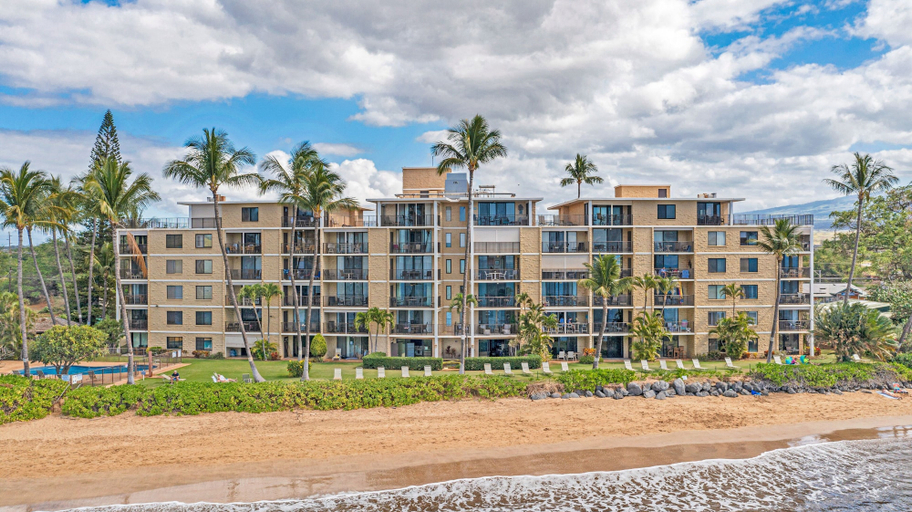 Exterior & Views 2, Kihei Beach, #405 1 Bedroom Condo by RedAwning, Maui
