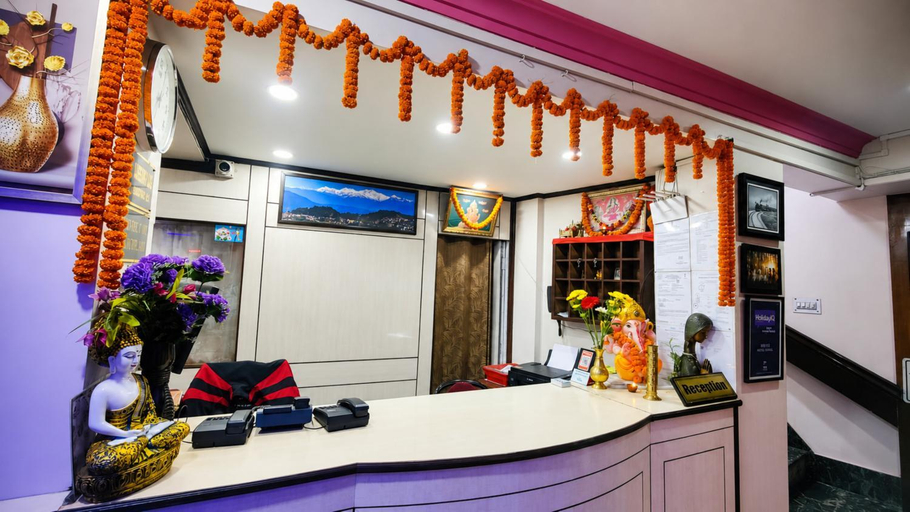 Public Area 2, Hotel Darjeeling palace No View, Darjiling