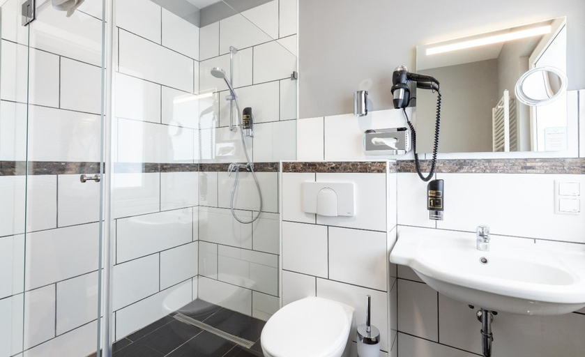 Bathroom 4, Yors Boutique Hotel, Region Hannover