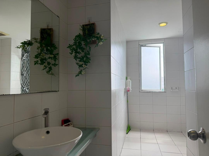 Bathroom 2, Designer Muji Penthouse | Johor Bahru/Paradigm, Johor Bahru