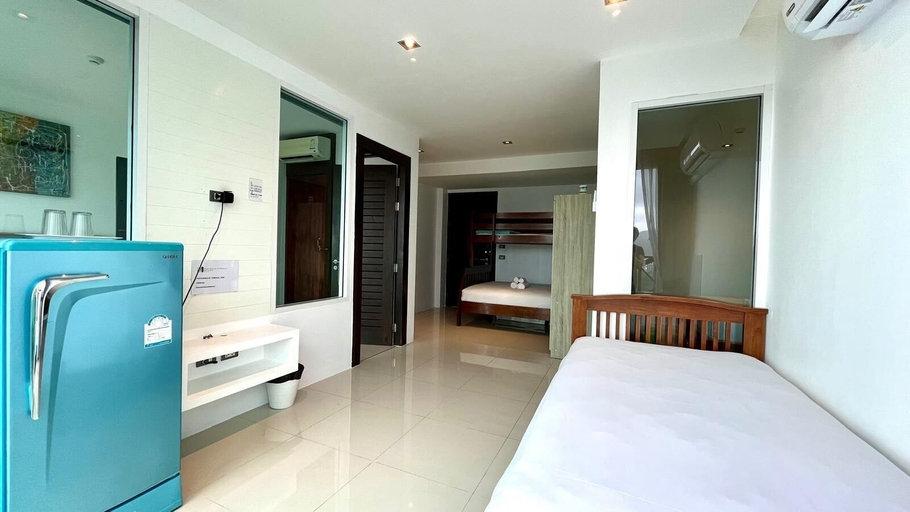 Others 3, Emerald Terrace Patong, Phuket Island