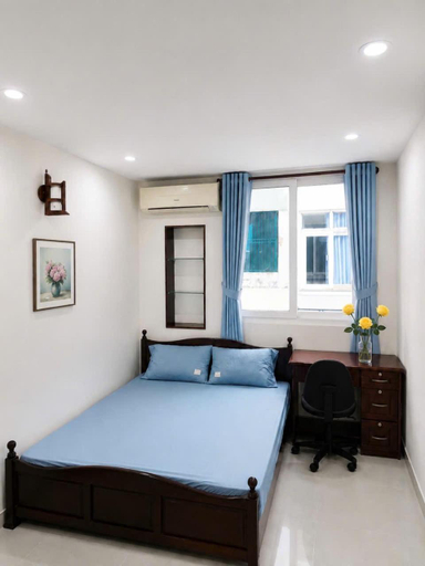 Bedroom, Long Home 3, District 1