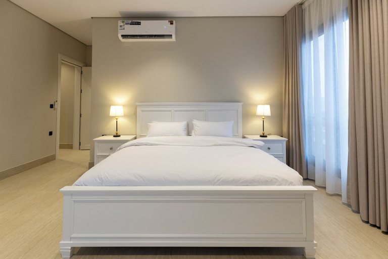 Interior 2, Timeless Elegance And Comfort Redefined, Al Madinah Al Munawwarah