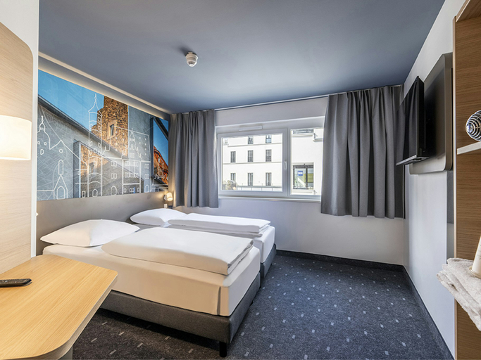 Bedroom 3, B&B Hotel Schweinfurt-Süd, Schweinfurt