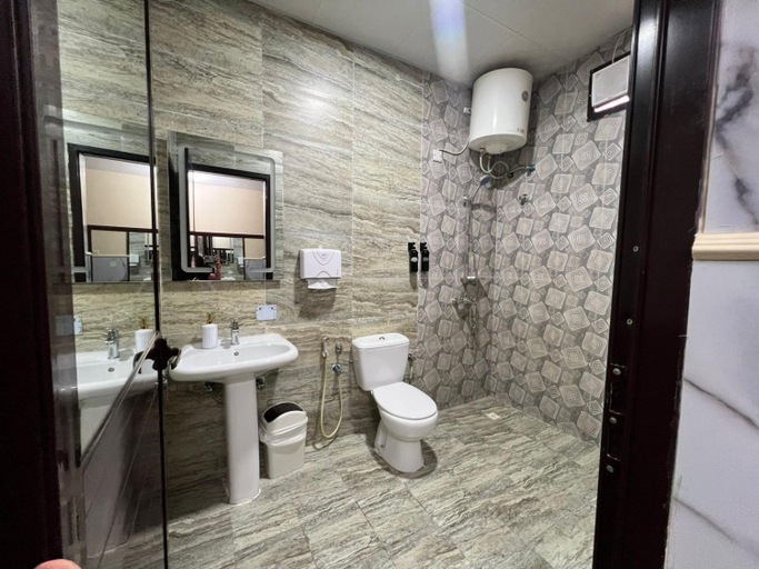 Bathroom, HOLIDAY HOMES, Ras Al Khaimah