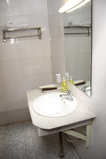 Bathroom 3, Changsheng Hotel, Nanjing