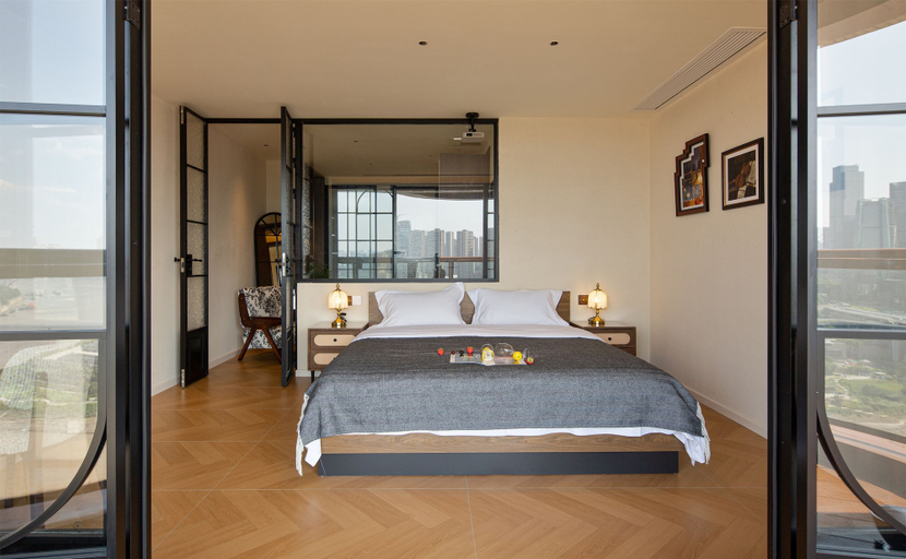 Room 4, Shangshanzhu Apt Drone Show&View, Chongqing