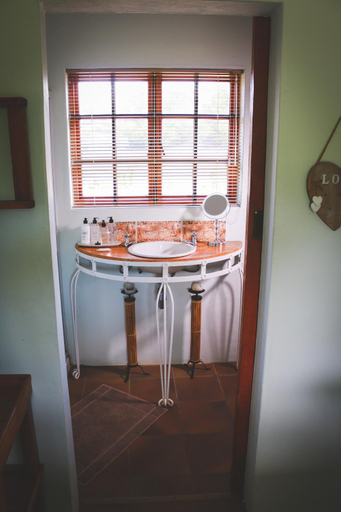 Bathroom 3, The Blue Cow Barn Boutique Farm Accommodation, Overberg