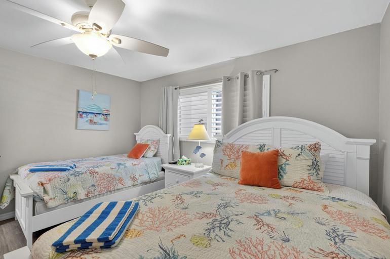 Bedroom 3, VH 206C, Sarasota