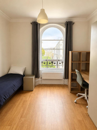 Others 5, Belvedere House (Gloucester Road), London