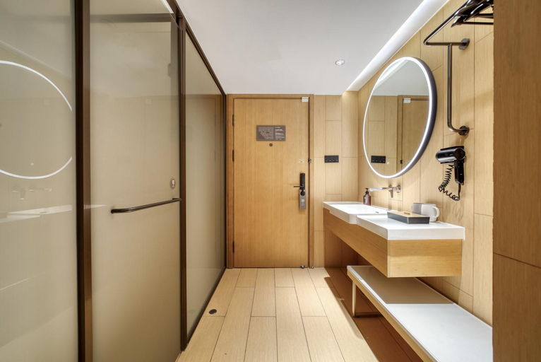 Bathroom 4, Ji Hotel Shanghai Wujiaochang Xiangyin Road Hotel, Shanghai