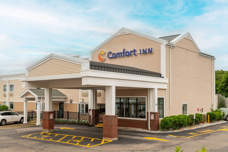 Exterior & Views 2, Comfort Inn - Dedham-Boston MetroWest, Norfolk