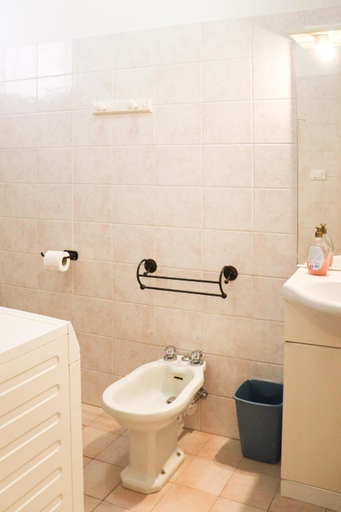 Bathroom 2, Sanremo Apartments - Ortensia, Imperia