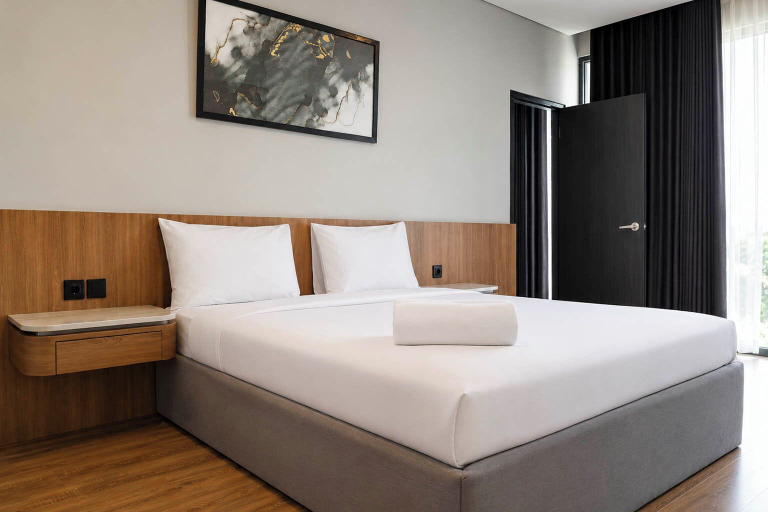 Room 5, 1Br Combined Unit At Apartment Tamansari Skylounge Balikpapan, Balikpapan
