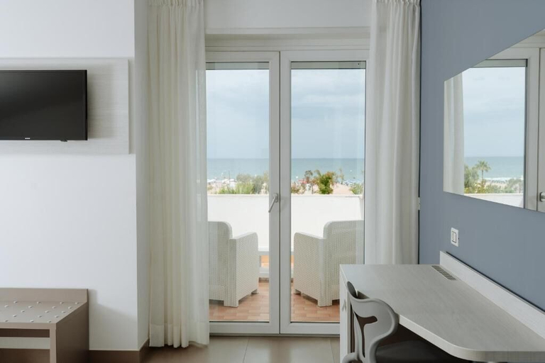 Bedroom 3, Hotel Caravel, Chieti