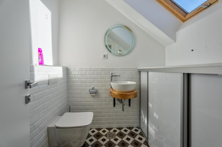 Bathroom 4, Konak Apartmani & SPA, Čajetina