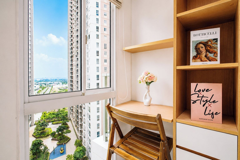 Interior 2, Good Deal And Minimalist Studio Apartment At Tokyo Riverside Pik 2, Tangerang