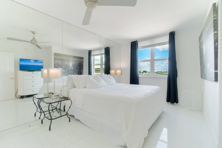 Exterior 3, 405n Boardwalk Suite 1 Bedroom, Pools, Jacuzzi, Beach, Shops & Dog Friendly, Palm Beach