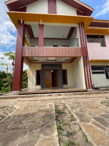 Exterior & Views 1, Purangjompa Homestay, West Manggarai