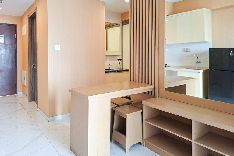 Interior 4, Compact And Warm 2Br Apartment Sky House Bsd, South Tangerang