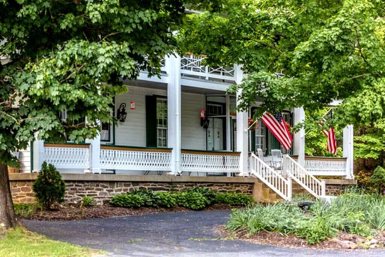 Front of property 2, The Buckhorn - Lodging & Event Venue, Augusta