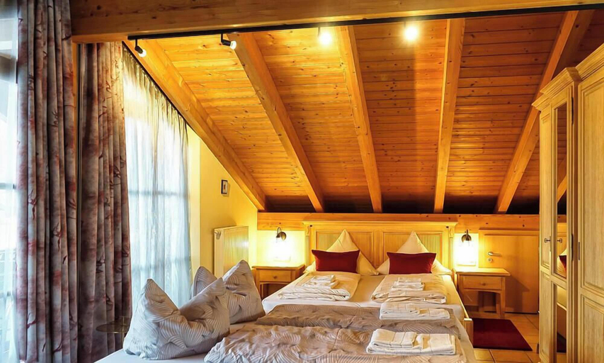 Bedroom 3, Landhotel Guglhupf, Ostallgäu