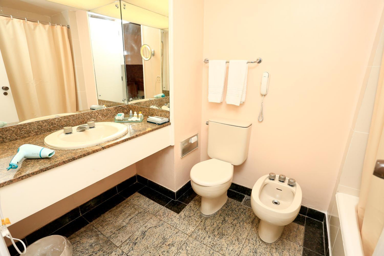 Bathroom 3, Hotel Princesa Louca, Belém