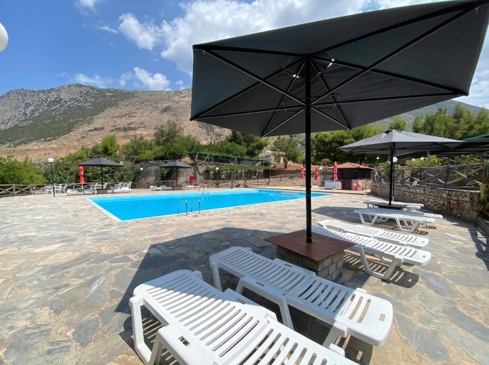 Sport & Beauty 5, Bungalow - Camping Apollon, Central Greece