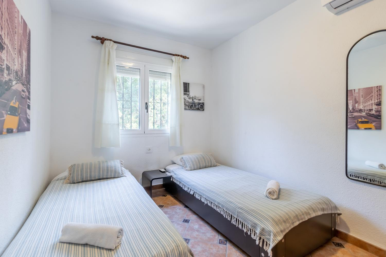 Bedroom 3, El Refugio - Quite and Spacious, Alicante