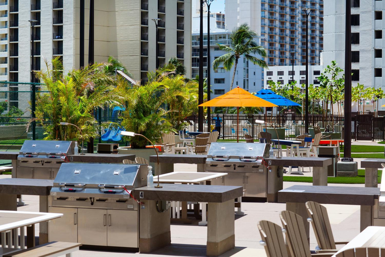 Food & Drinks 4, Waikiki condo - lanai, pool & beach access, Honolulu