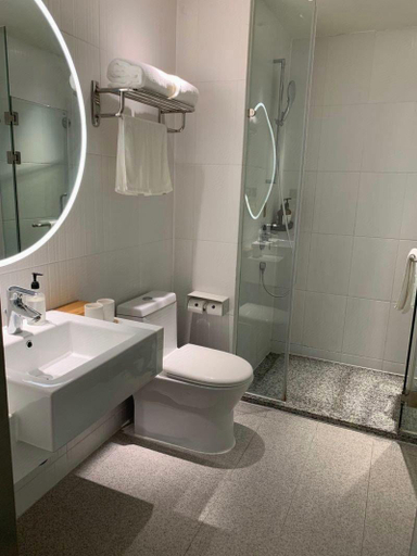 Bathroom 3, JI Hotel Shanghai Anting Metro Station, Shanghai