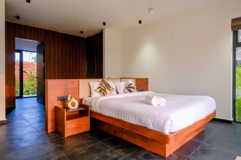 Room 3, ETHER Marari Beachfront, Alappuzha