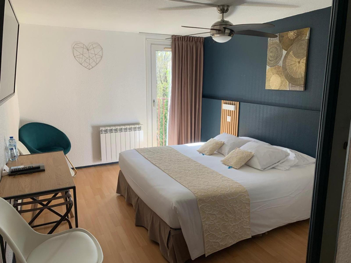 Bedroom 4, Hotel Cote Sud Leman, Haute-Savoie