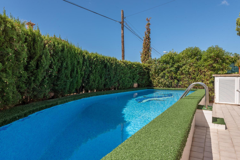 Others 5, Villa Son Ferrer, Baleares
