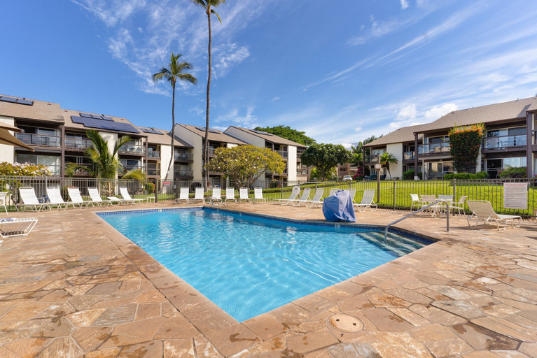 Sport & Beauty, Hale Kamaole, #215 1 Bedroom Condo by RedAwning, Maui