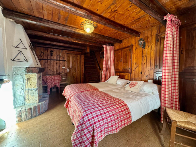 Bedroom 3, Hotel Edelweiss, Cuneo