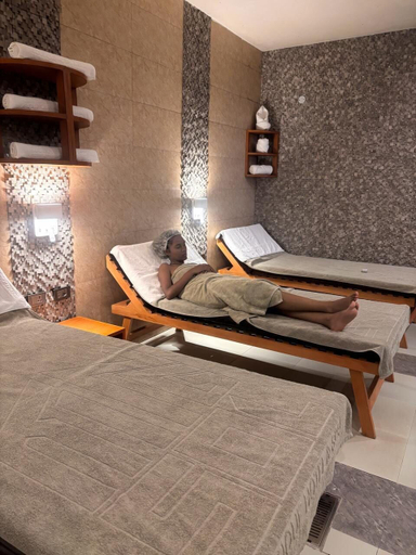 Spa 5, 2RN Solomon Hotel, North Shewa