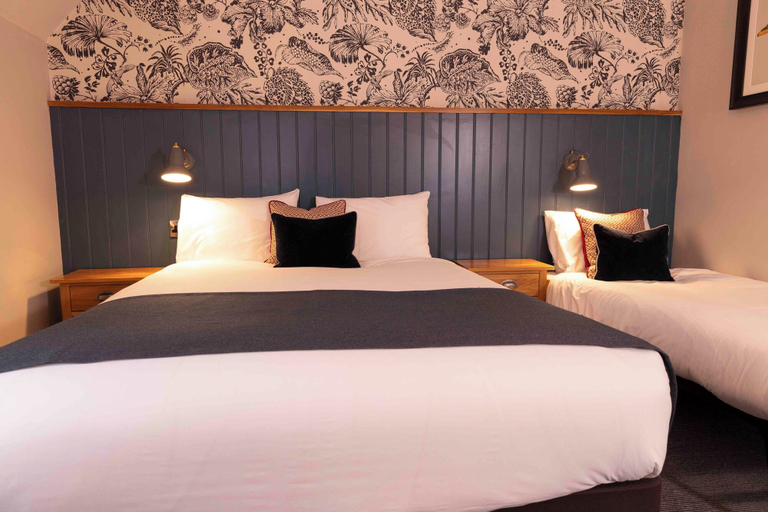Room 4, Greswolde Arms Hotel by Chef and Brewer Collection, Solihull