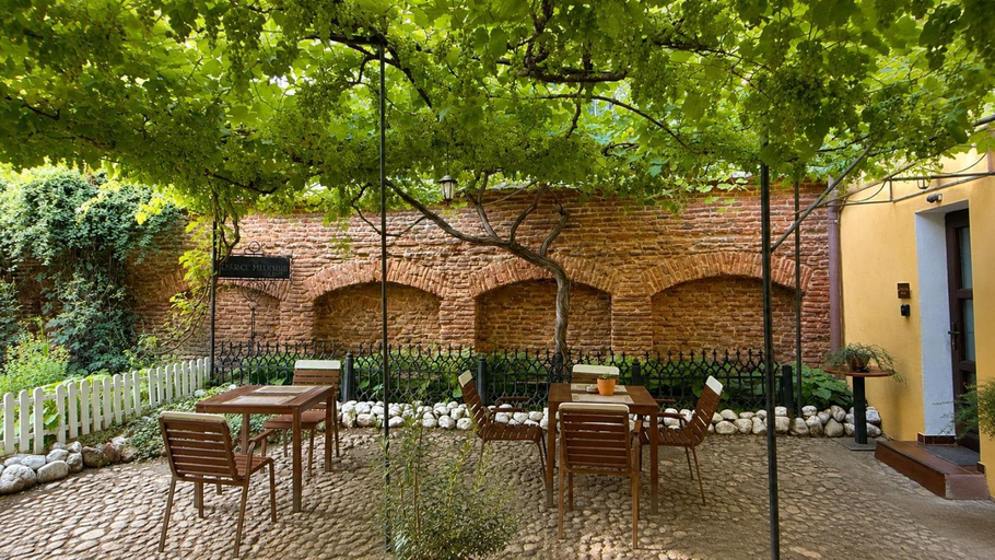 Food & Drinks, MOLDOs Haus, Sibiu