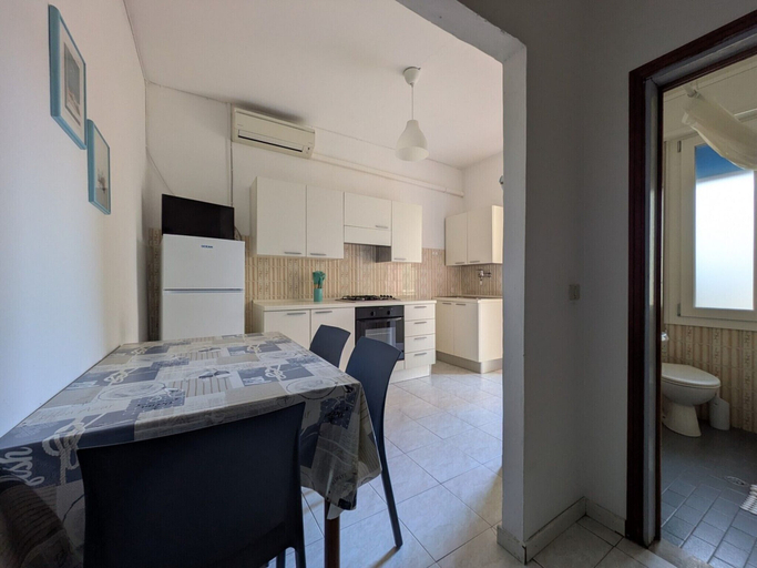 Dining room 5, Caorle Ground Floor Property Near the sea, Venezia