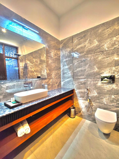 Bathroom 3, Desert Oasis Camp And Resort, Leh