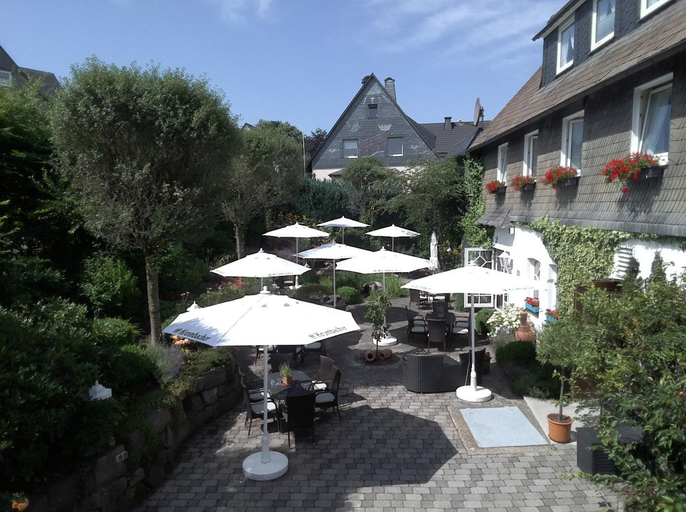 Exterior & Views 2, Engemann-Kurve, Hochsauerlandkreis