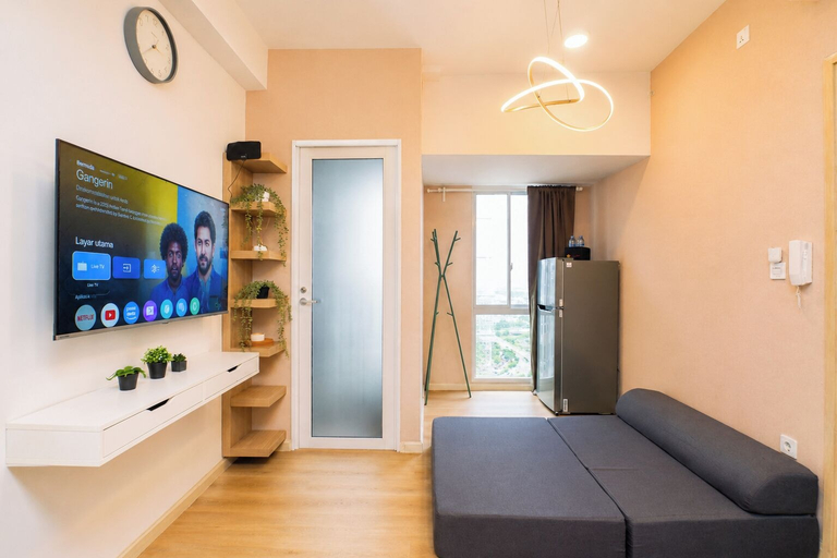 Living room 5, Good Homey Place 1Br At Apartment Tokyo Riverside Pik 2, Tangerang