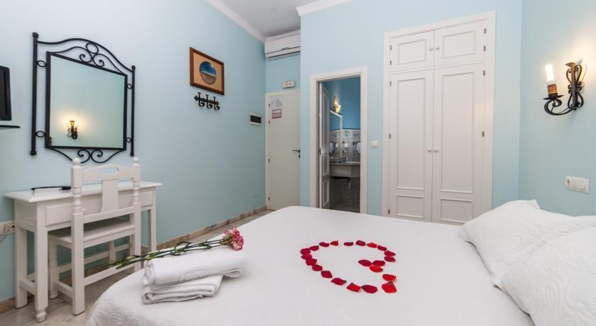 Bedroom 3, Hostal Las Margaritas, Cádiz