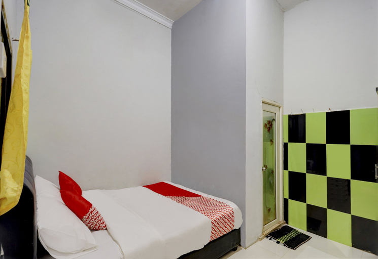 Bedroom 2, Hotel O Inara Homestay, Batam