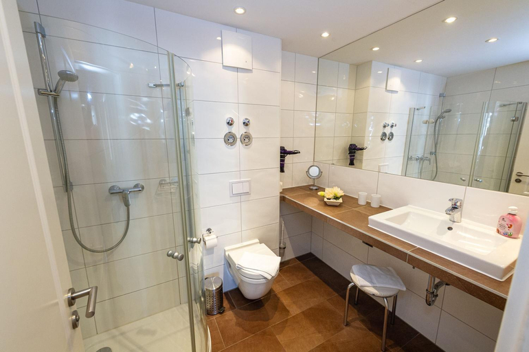 Bathroom 3, Villa Rosa - Apt. 10, Vorpommern-Rügen