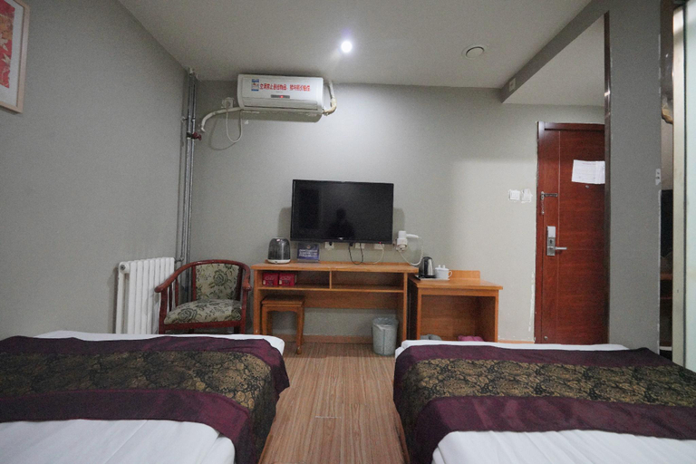 Bedroom 4, Ease Hotel - Beijing Tianqiao Subway Station, Beijing