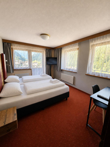 Bedroom 3, Hotel Buckelhof, Landeck