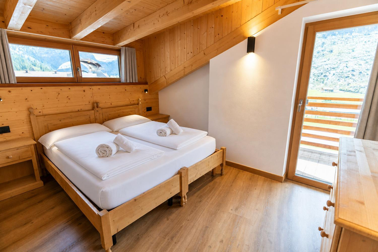 Bedroom 2, Appartamenti Cesa Soreie by AMA Val di Fassa, Trento
